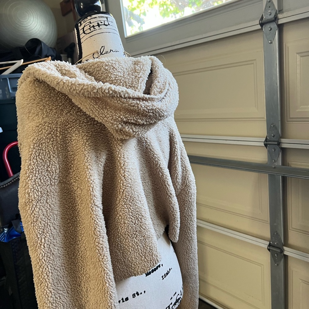 Sweater - Picture 2 of 2